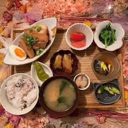 霞