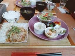 ヤマトモダン JR奈良駅前店