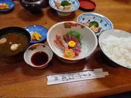 割烹 若新
