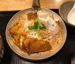 炭火焼き鳥 串八珍 上野入谷口店