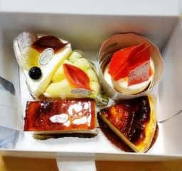 Patisserie Takumi