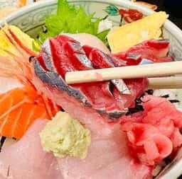 飲み食い処紀もと