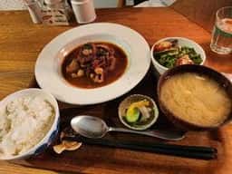 榴岡の食卓 eato