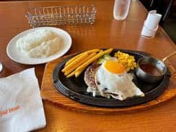 ロイヤルホスト 住吉店