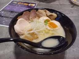 濃厚鷄そば 麺屋 浪漫