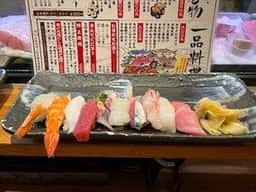 立ち喰い寿司 彩り亭