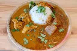 スパイスカレー あかつ亭