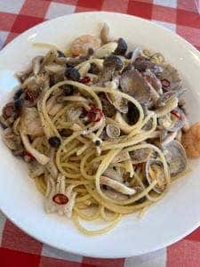 トラットリア サルサマーレ