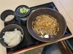 ゆで太郎 もつ次郎 戸田新曽南店