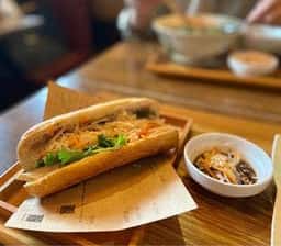 ダラットマリムラ