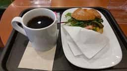 カフェ・ベローチェ 博多大博通り店
