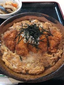 大須一丁目食堂 ひっぱり凧