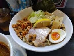 拉麺餃子駒ヶ根雷音