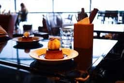 スズカフェ 神南