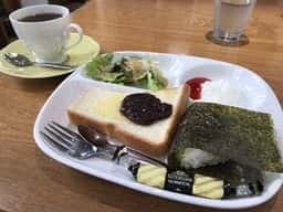 カフェ モーニング
