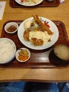 まるきん食堂