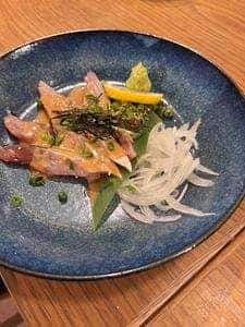 あご出汁餃子ゆでタンさんじ 中洲店