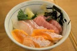 濱焼北海道魚萬 鎌倉東口駅前店