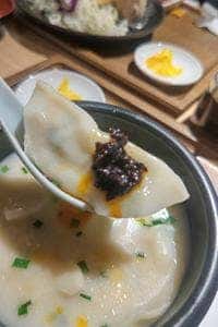 餃子とカレーザンギの店 点心札幌 大通本店