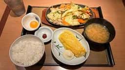 やよい軒 新宿小滝橋通り店