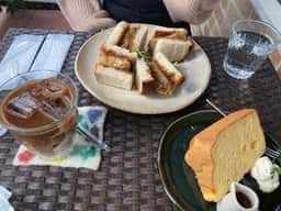 カフェ あじろの樹