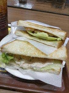 カフェ・ド・クリエ 博多大博通店