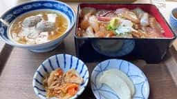 ひみ岸壁市場 食堂