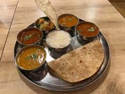 南インド料理 アーンドラ・ダバ 八潮店