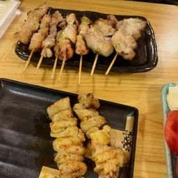 炭火焼鳥 虜 西新宿店