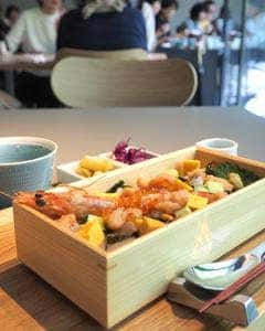 やまや総本店 白金小径