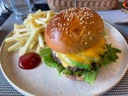 森のダイニング Cate