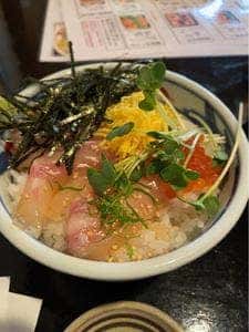 おまかせ料理 滴屋