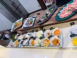 EARTH DINING SUN BEAMS