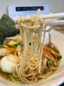鴨だし拉麺 鳴馬良 上田店