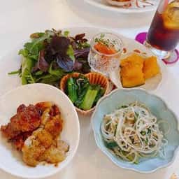 Cafe Bar ケセラセラ