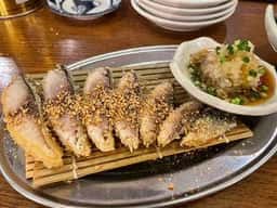 鷹呑メ