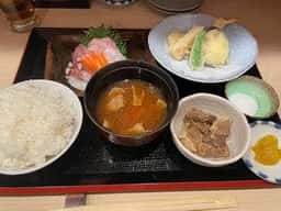 お出汁と日本酒せつ