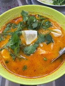 バンコク食堂バードマン 的場町