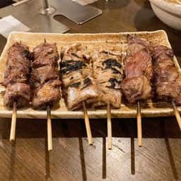 串虎 月島 大串もつ焼き