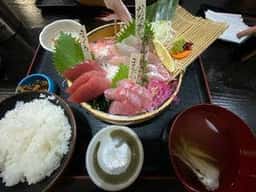 海鮮どんぶり亭