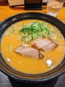 ニンニクラーメン 44