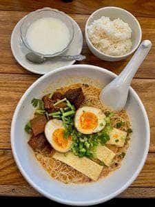 新記 四谷三丁目店