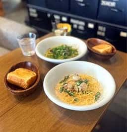 NewYork Garden Place hug