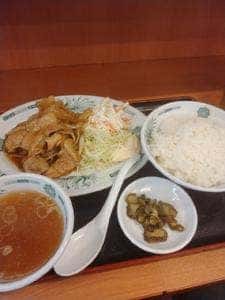 日高屋 鶴見西口店