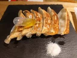 スタンドシャン食 OSAKA梅田エスト店
