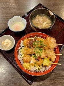 やきとん もつ鍋 もつ屋良蔵商店