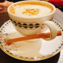 CaFe LA MILLE 新橋店