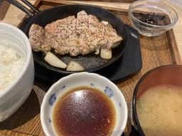 豚ステーキ 十一 志免店