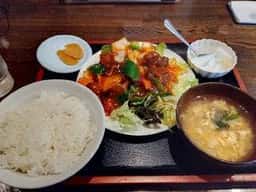 狸小路飯店