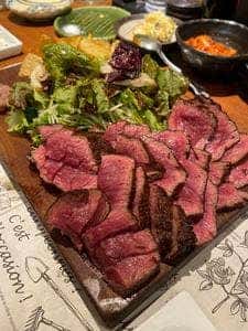 大衆肉食堂 源兵衛